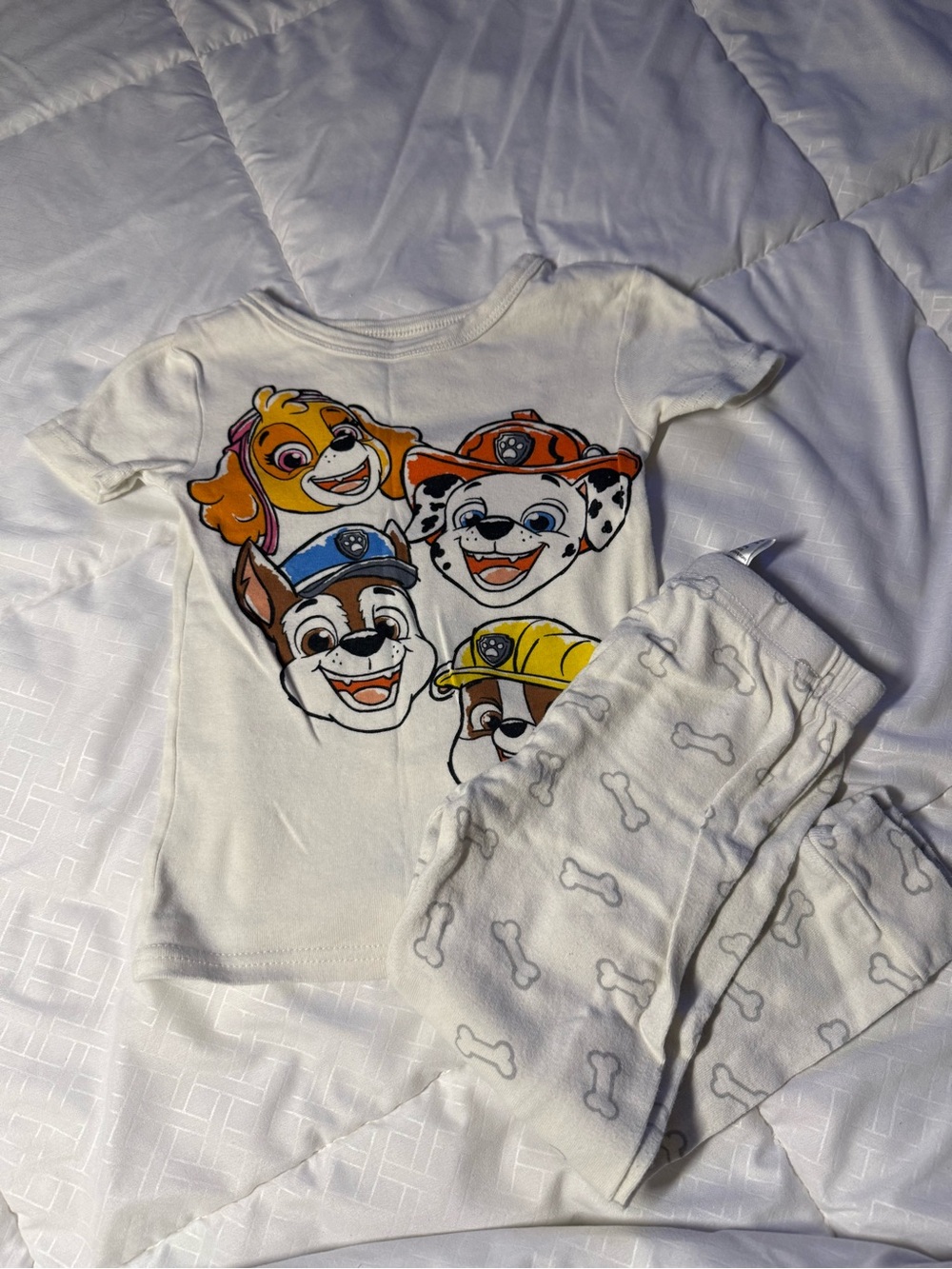 6 pairs of 4t pajamas